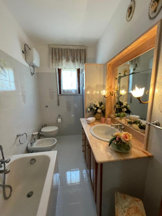 Loren House, Relaxing Location With Seaview Massa Lubrense Esterno foto