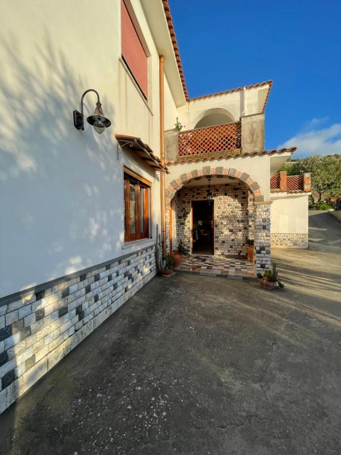 Loren House, Relaxing Location With Seaview Massa Lubrense Esterno foto
